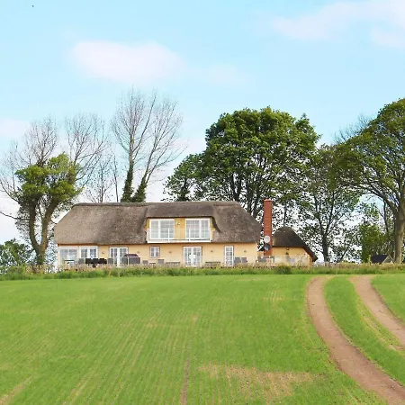 14 Person In Havndal-by Traum * Havndal