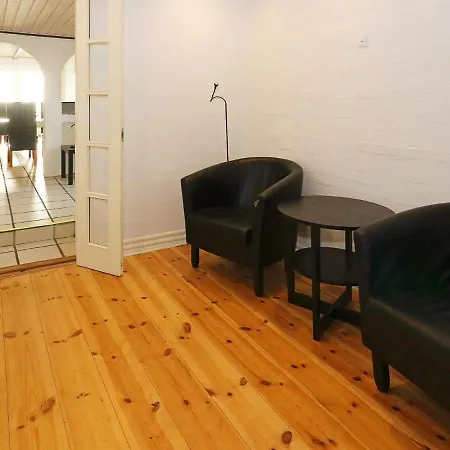 14 Person In Havndal-by Traum Havndal